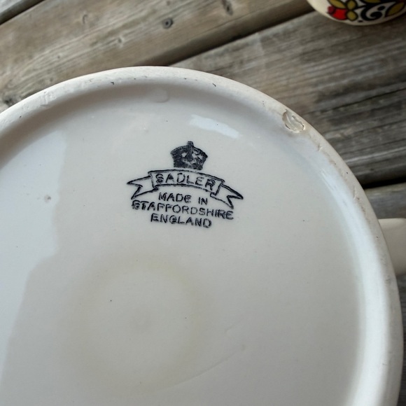 Sadler England Teapot Set  Retro Red Flower Design 1970s Staffordshire Pottery - Picture 9 of 10